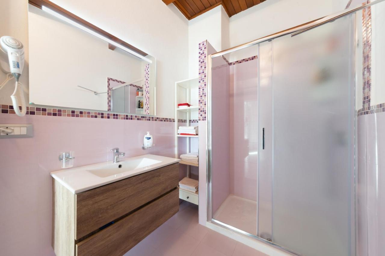 La Casa Sul Porto Apartment อีสเกีย ภายนอก รูปภาพ